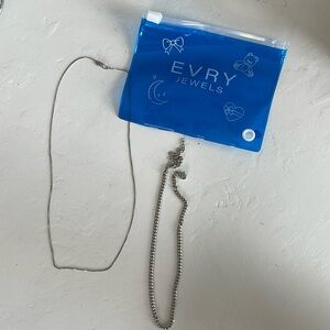 Evry Jewels Silver Necklaces